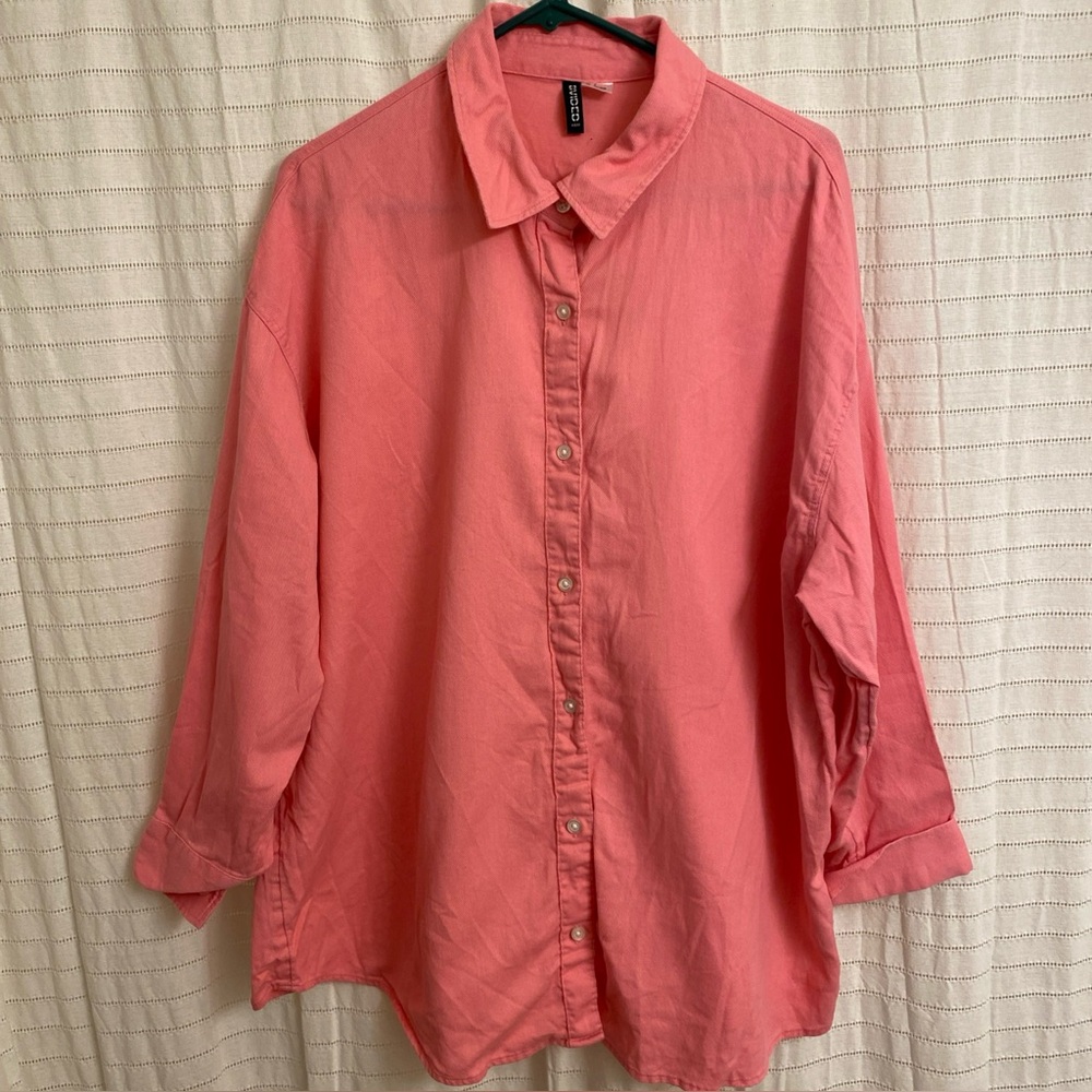 divided by hm Men’s Shirt Large Pink Button Up Collared